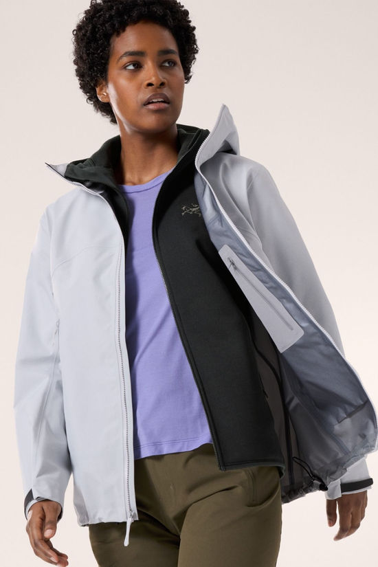 Arc'teryx Womens Beta Jacket Solitude