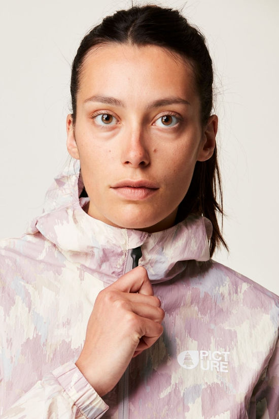 Picture Womens Scale Printed Jacket Bold Harmony