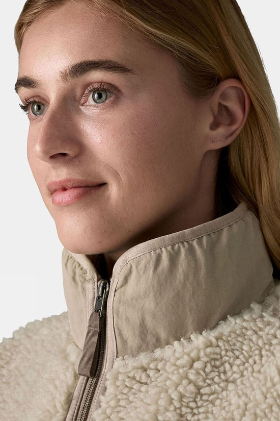 Patagonia Womens Classic Retro-X Vest  Natural