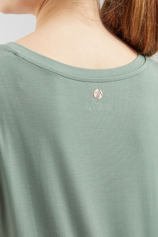 Acai Womens Relaxed T-Shirt Lilypad