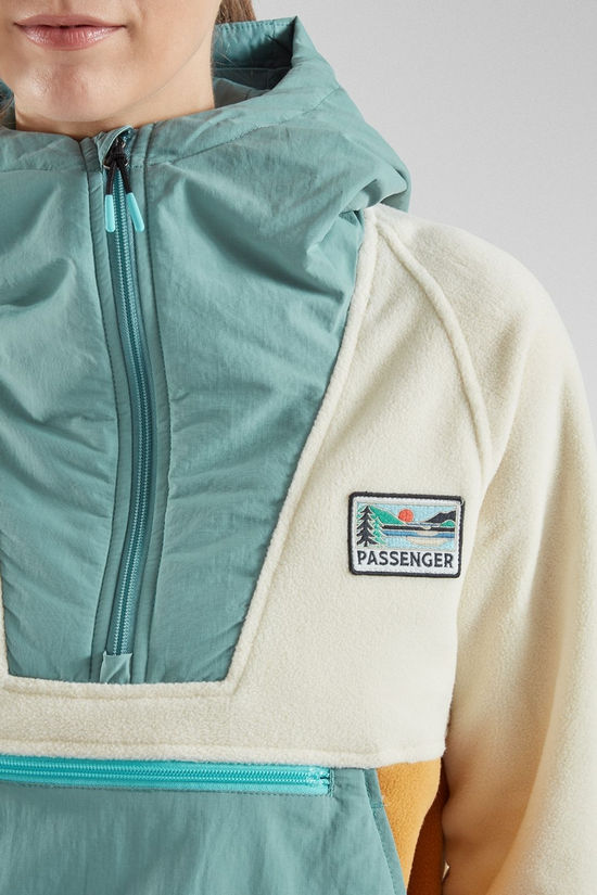 Passenger Womens Alexander Recycled Hooded Polar Fleece Birch