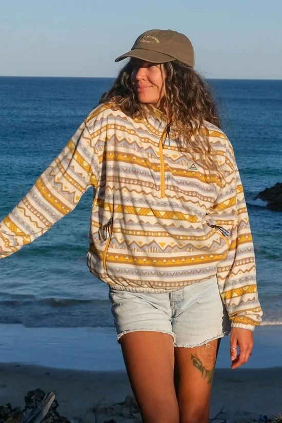 Passenger Womens Ayla Recycled Fleece Mountain Geo Birch
