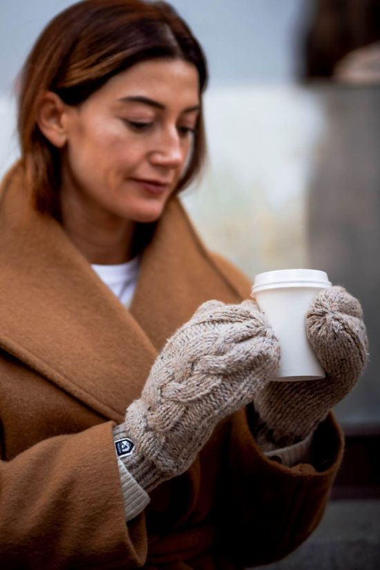 Hestra Womens Dale Mittens Beige