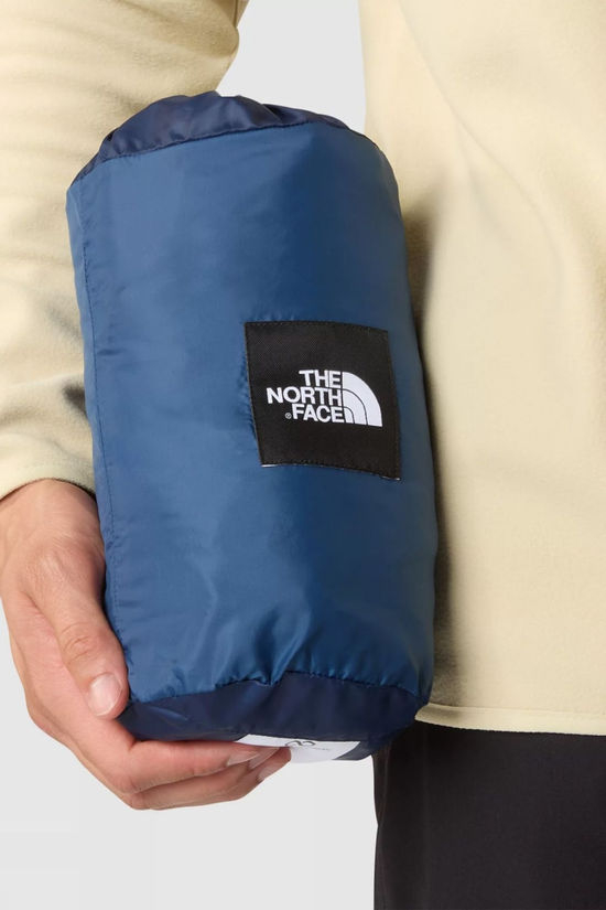 The North Face Mens Circaloft Jacket  Shady Blue/Summit Navy