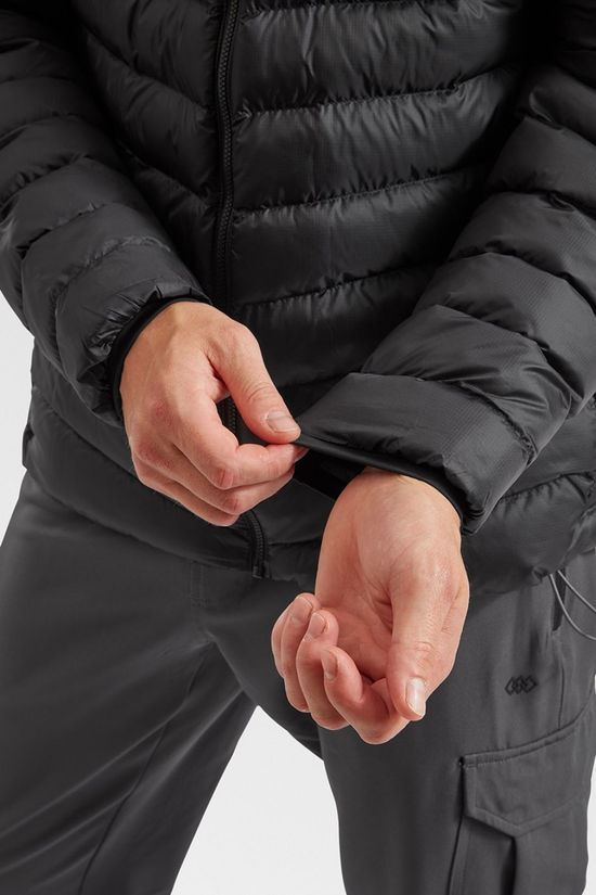 Rab Mens Cirrus Jacket  Black