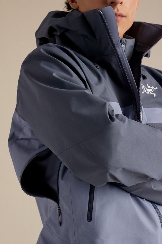 Arc'teryx Mens Beta AR Jacket Dk Stratus / Stratus