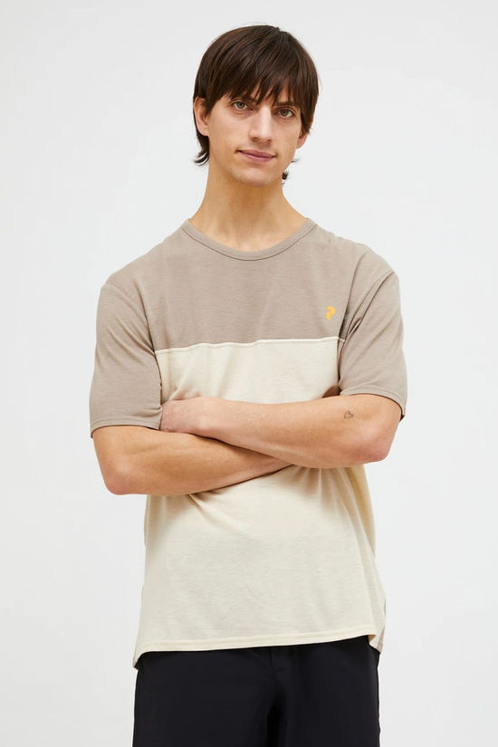 Peak Performance Mens Trail Wool Blend T-Shirt Avid Beige-Sand Fog