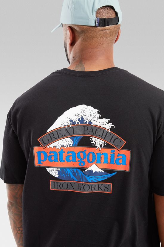 Patagonia Mens Great Waves Responsibili- T-Shirt Black