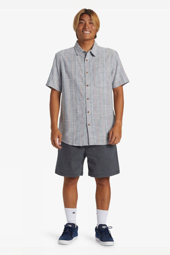 Quiksilver Mens Pyke Classic Short Sleeve Shirt Blue Fog Slub Chambray