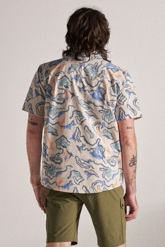 Passenger Mens Traveller Short Sleeve Stretch Shirt Abstract Strata Multi