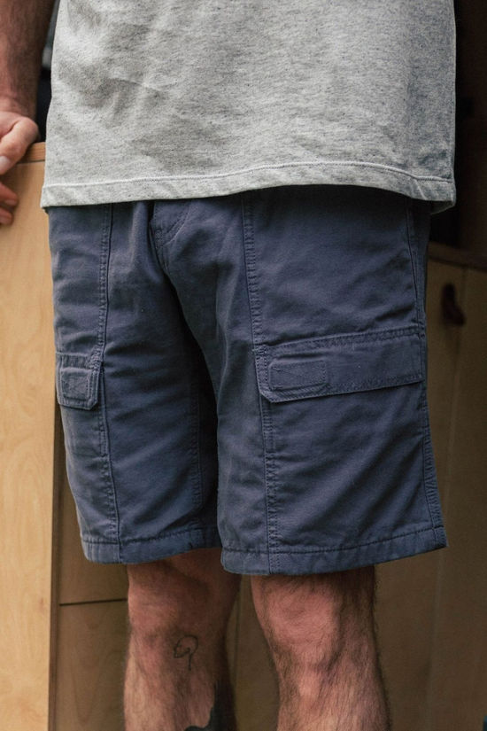 Passenger Mens Apex Cargo Shorts Charcoal
