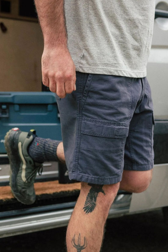 Passenger Mens Apex Cargo Shorts Charcoal