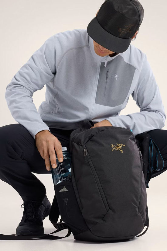 Arc'teryx Unisex Mantis 26 Daypack Black