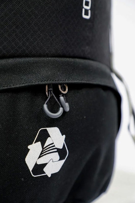 Vango Contour 65 Rucksack Black/ Black