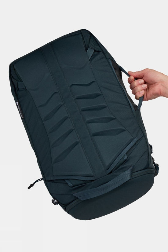 Thule Mens Landmark 60L Travel Pack Darkest Blue