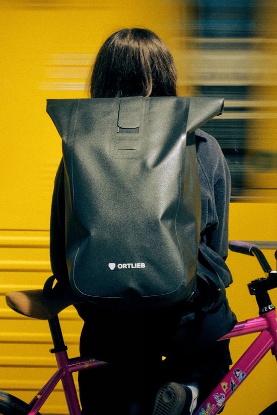 Ortlieb Velocity Cycle Daypack - 23L Black-Reflective