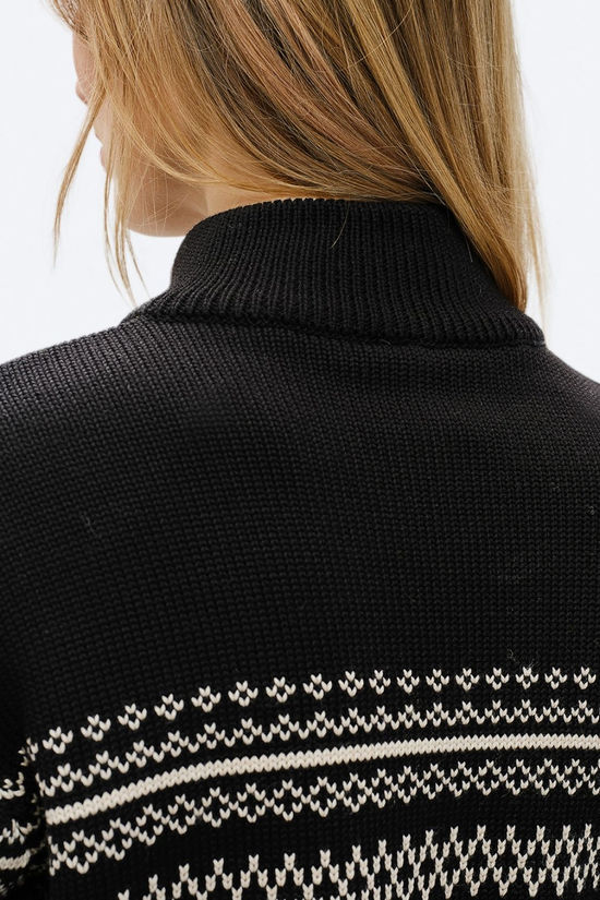 The Mountain Studio Womens K-2 Ski Half Zip Knitted Sweater Black Onyx