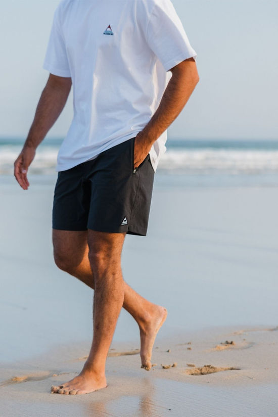 Passenger Mens Traveller All Purpose Shorts Black